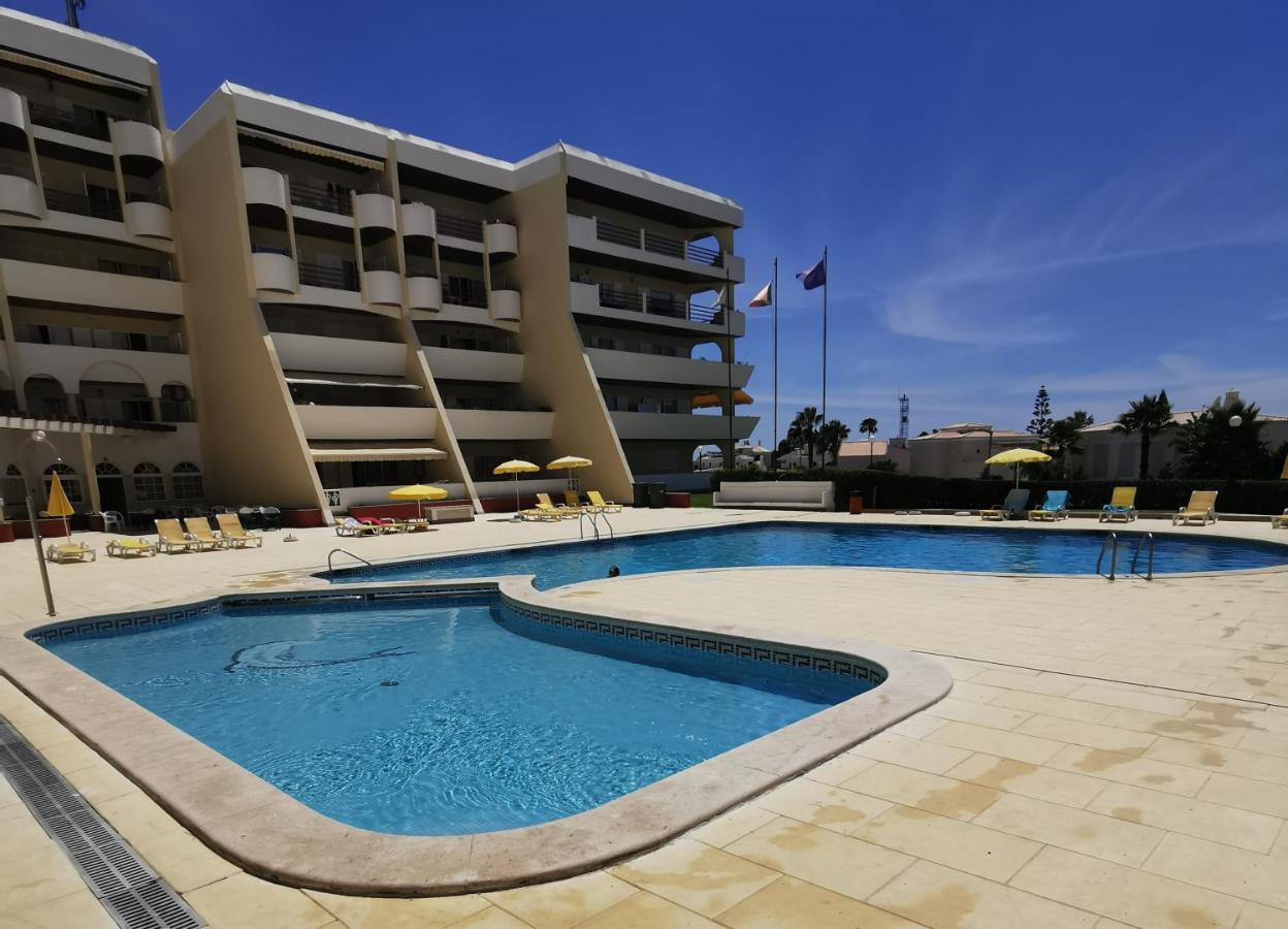 Apartamento T2 Palmeira Gale-Praia Da Gale Guia  Exterior foto